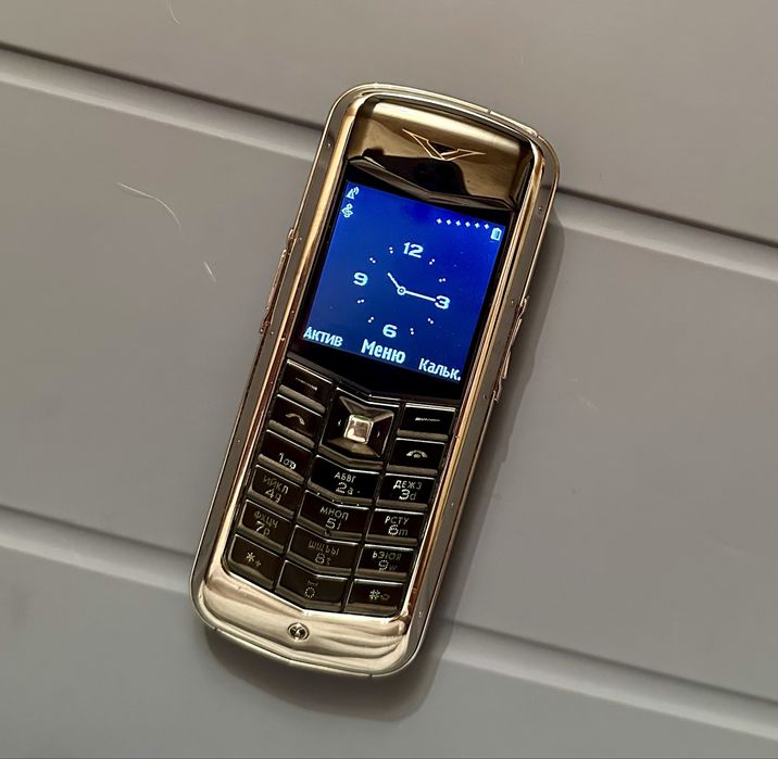 Vertu Constellation Ceramic