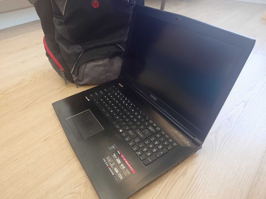 Игровой ноутбук MSI GE72 Apache Pro 17.3