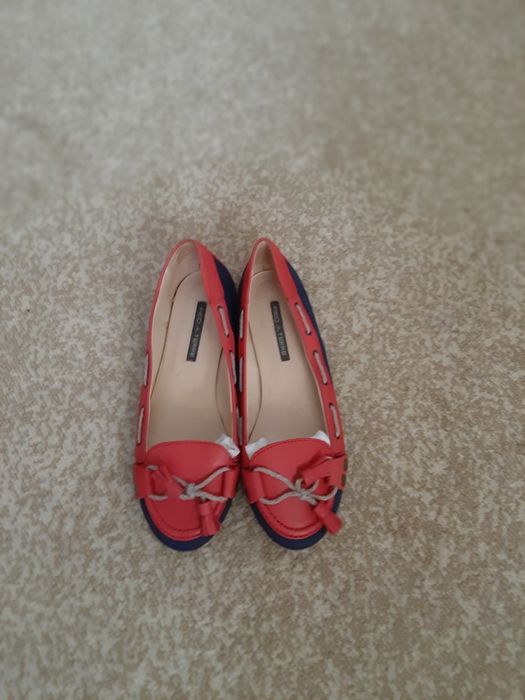 Vand opincute/balerini de dama, marime 40, in stare foarte buna