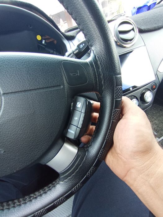 Neksa 3 rol. Boshqa rolga alishaman.