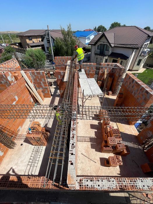 Constructii de case cu predare la cheie sau la rosu.