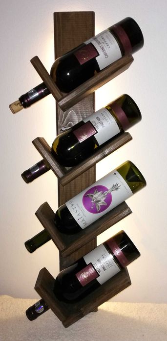 Suport de perete pentru sticle de vin