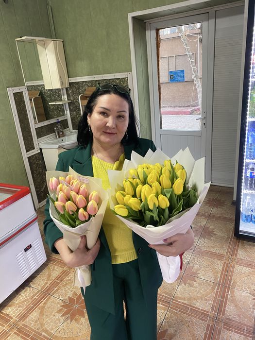 Тюльпаны на 8 марта