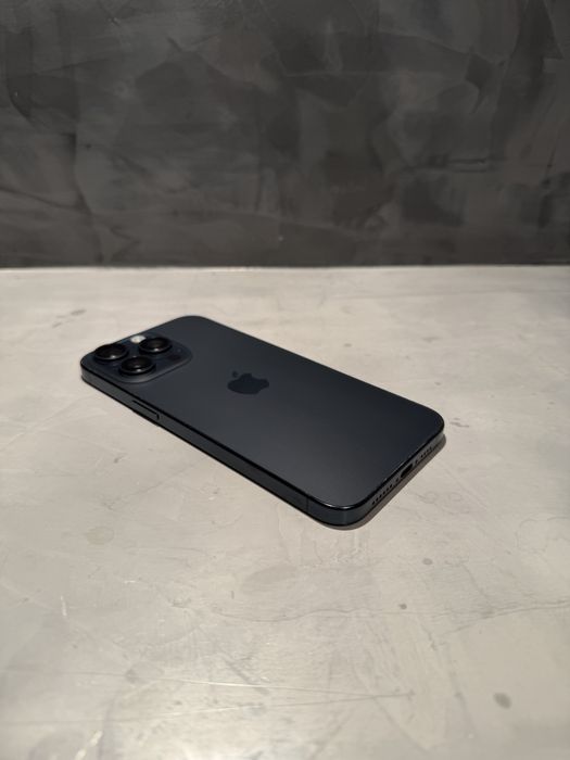 100% battery! КАТО НОВ Iphone 15 Pro Max Blue Titanium