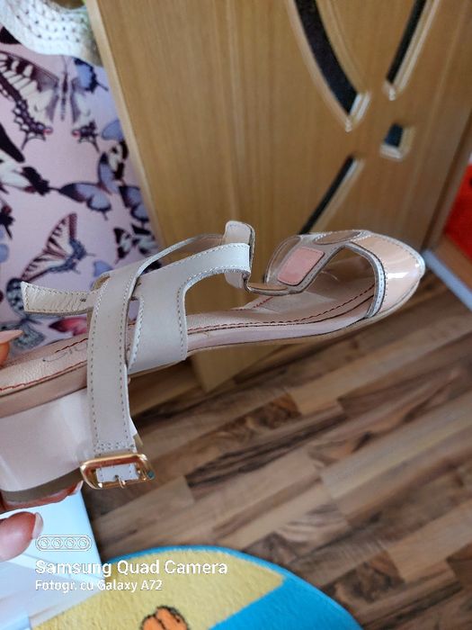 Sandale damă  mărimea 38