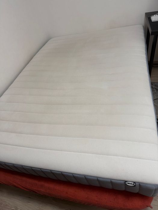 Saltea IKEA Valevag 140 x 200 cm , confort - arcuri impachetate