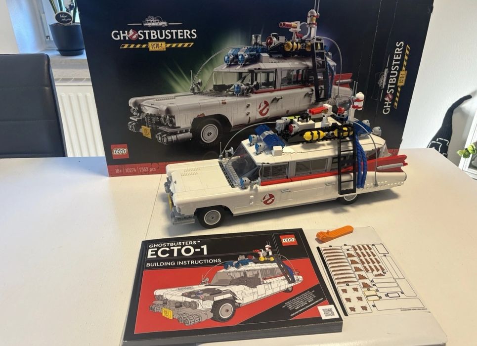 LEGO 10274 Ghostbusters ECTO-1