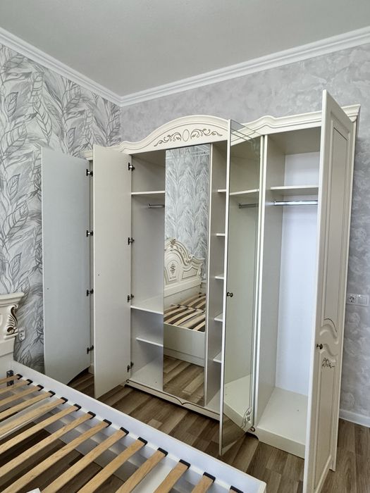 Новый спальный гарнитур