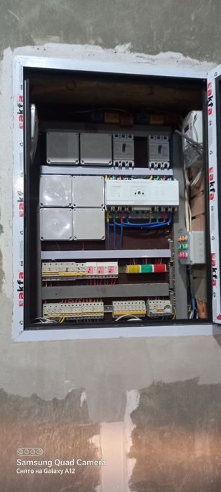 Услуги профессионального и качественного электрика