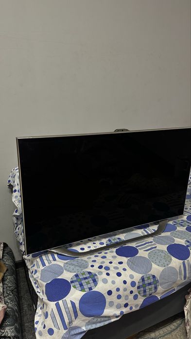 Телевизор Samsung UE40ES8007U