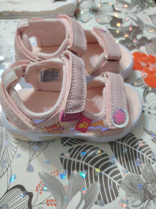 Сандали детские