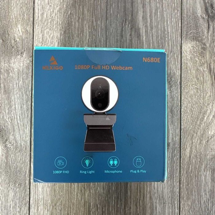 Webcam camera Web NexiGo N680E FullHD cu inel de lumina, Auto focus noua sigilata