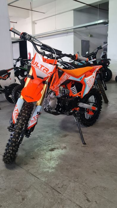 Cross 125 cc ULTRA new stickers nou cu garantie si livrare in toata ta