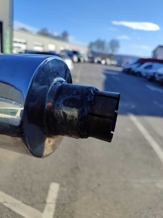 Спортно гърне за мотор