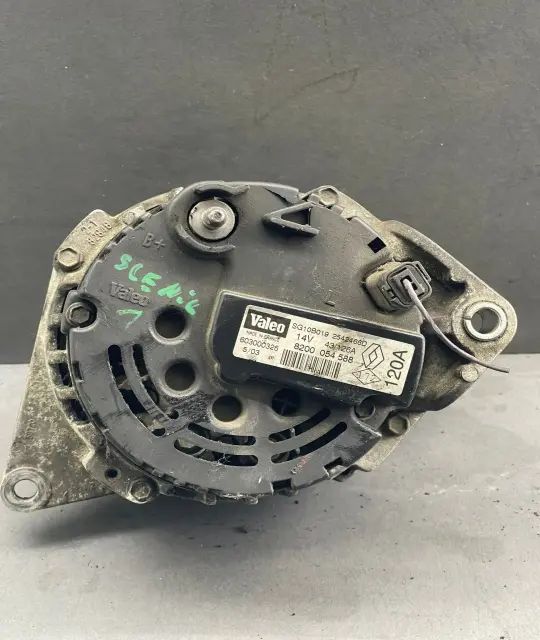 Alternator 8200 054 588 Renault Megane 2001 1.9 dCi MT (102 hp)