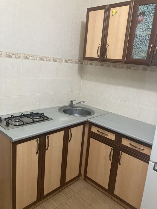 Продам Кухонный гарнитур б/у