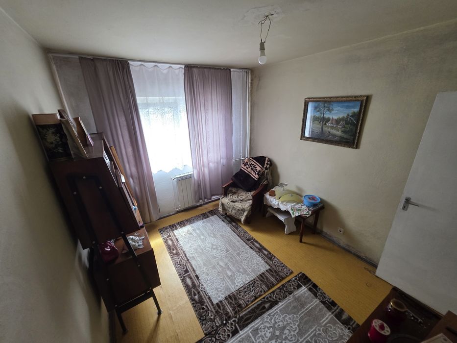 Apatrament 3 camere Lupeni Hunedoara