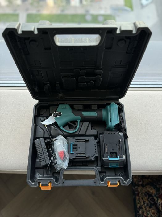 Аккумуляторный Секатор/Сучкорез