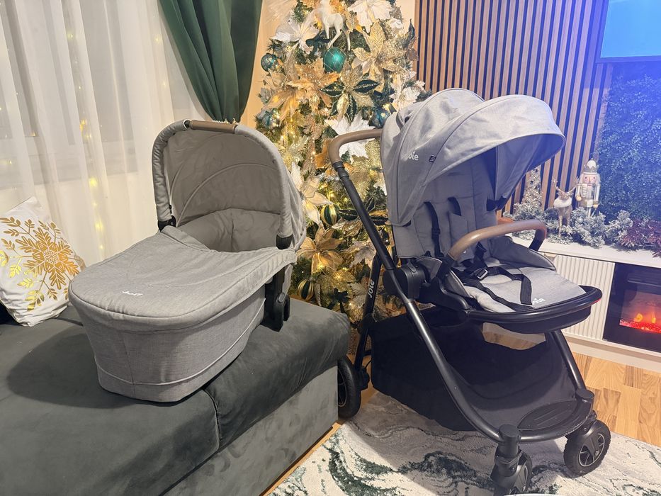 Carucior 2 in 1 Joie Versatrax usor de pliat si incapator