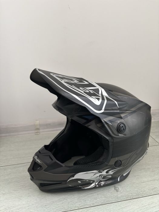 Troy Lee Designs – четвърто поколение на шлемовете Daytona