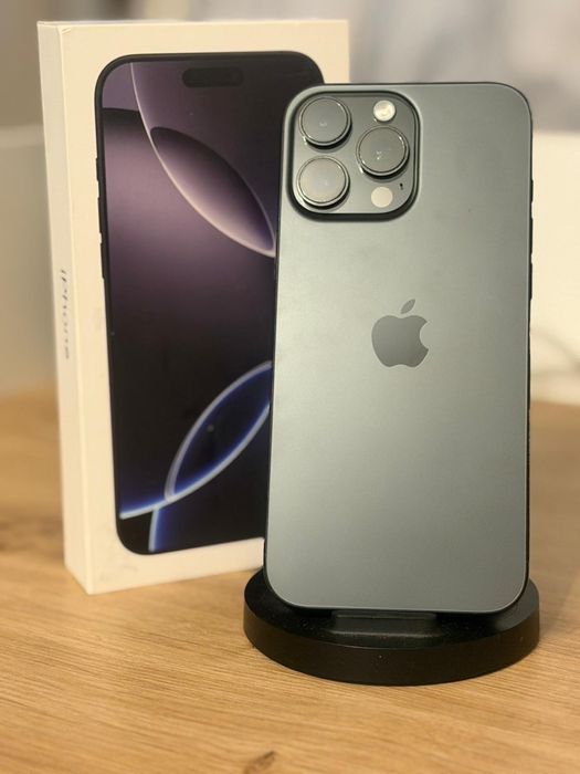 iPhone 16 Pro Max 256GB Black Titanium