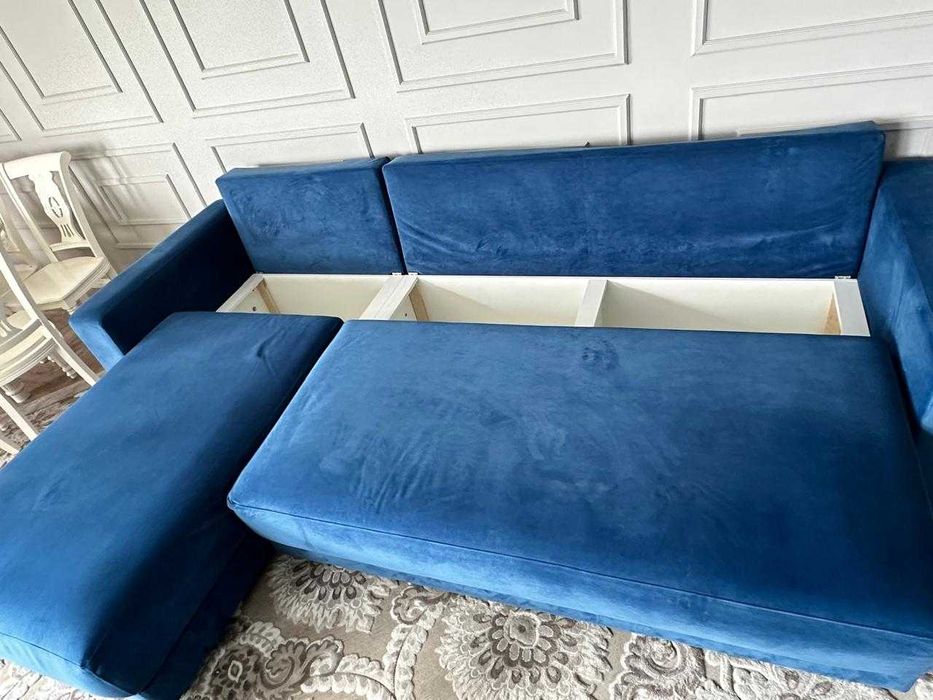 Диван в очень хорошем состоянии