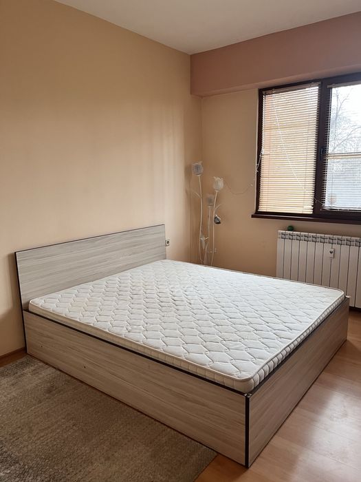 Спалня с матрак и подматрачно170/200