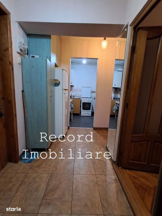 Apartament 2 camere decomandate, et.3 din 4, Manastur zona Calvaria