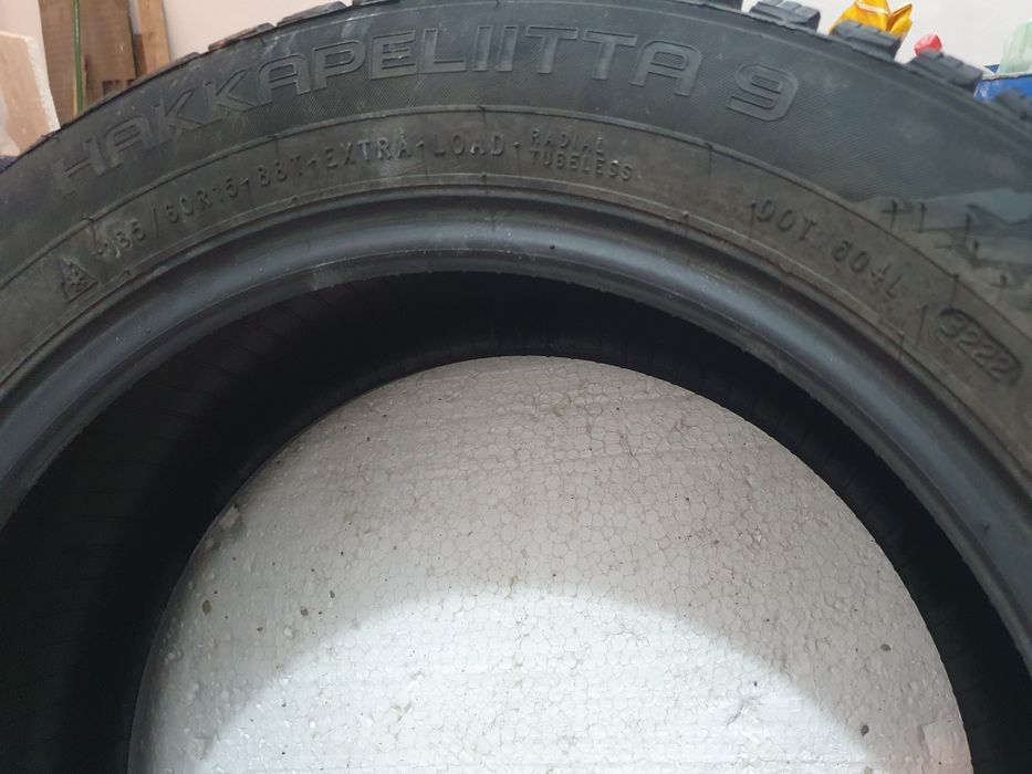 Продам зимние шины