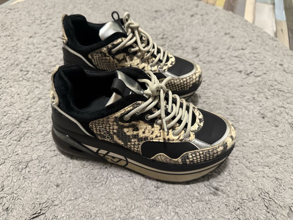 Оригинални Liu Jo 39