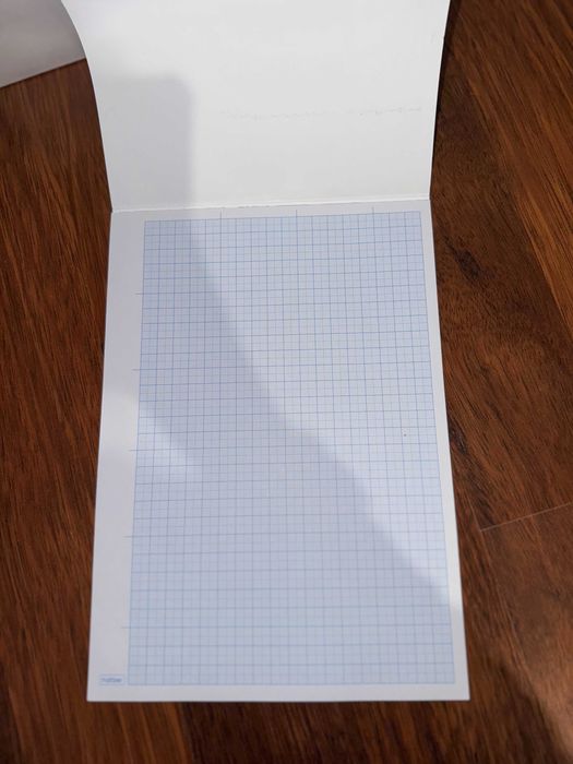 продам бумагу для черчения а4