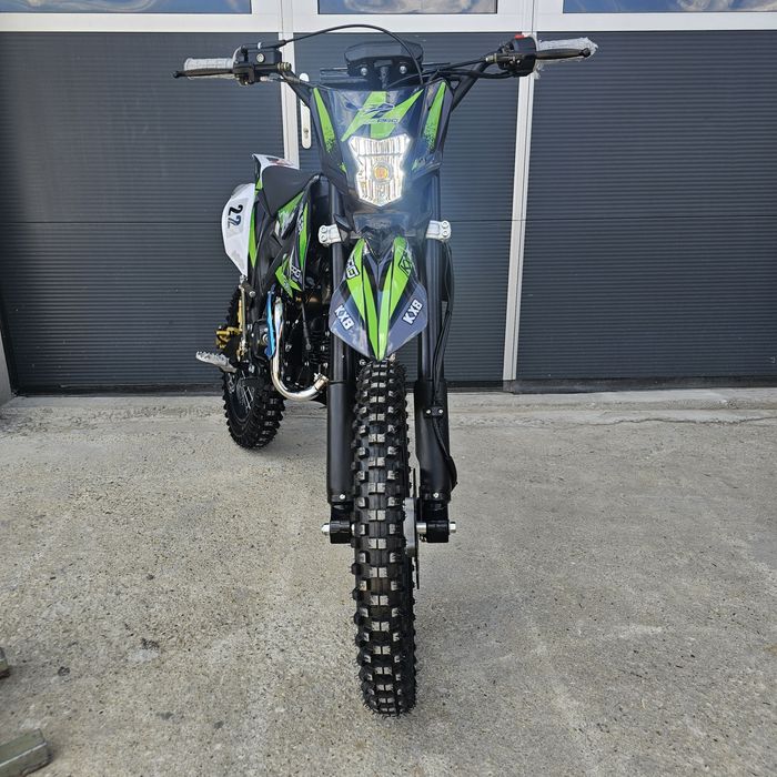 Cross Adler 140cc Bord digital LCD