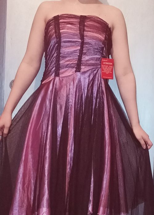 Платье новое 46  размер