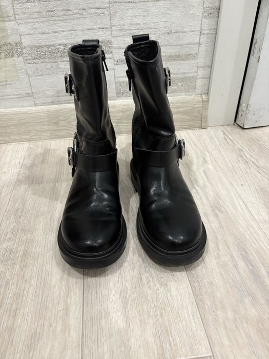 Сапожки на осень Zara
