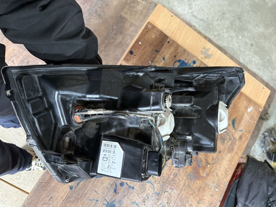 Фара веста правая оригинал киржач