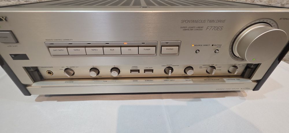 Vand amplificator/statie Sony TA-F770ES Gold seria Esprit made JAPAN
