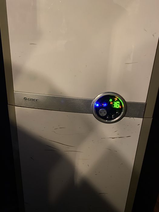Напольный кондиционер Gree 24 (рабочий)