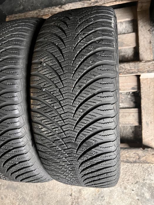 2 anvelope all season 205/55/16 , GoodYear , 6.8 mm