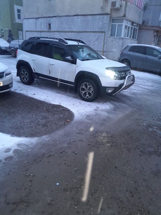 GPL 16 16V  4X4  KM  193 000  4X4  GPL 2014