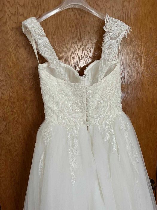 Rochie de mireasa noua