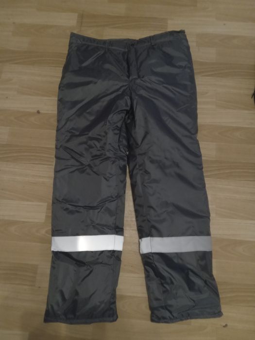 Рабочая форма ,тёплая и новая