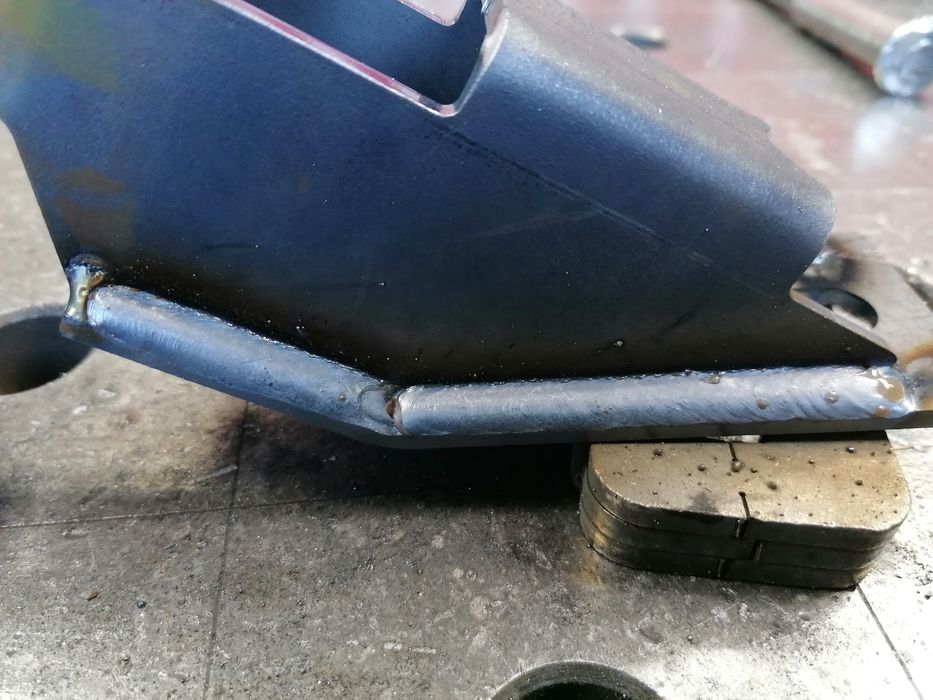 Заваръчни услуги аргон и СО