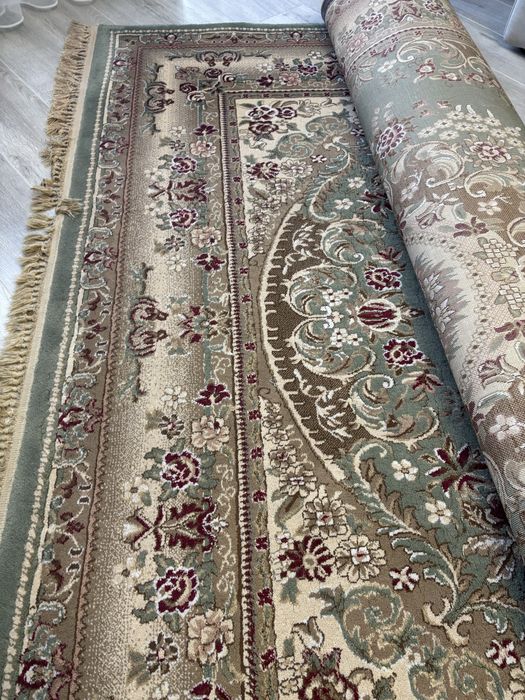 Продаю шерстяной ковер