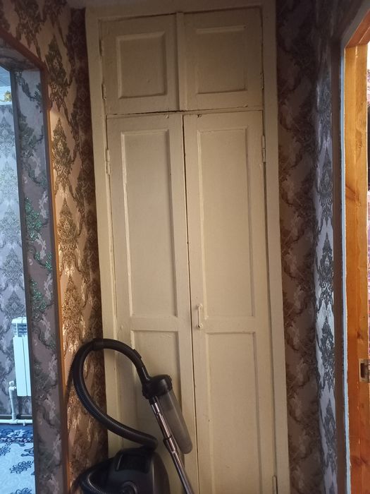 Nurafshonda To'y tepada Srochna kvartira sotiladi Sentralniy joyda 2 -