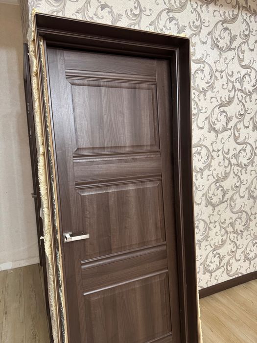 Продам двери межкомнатные