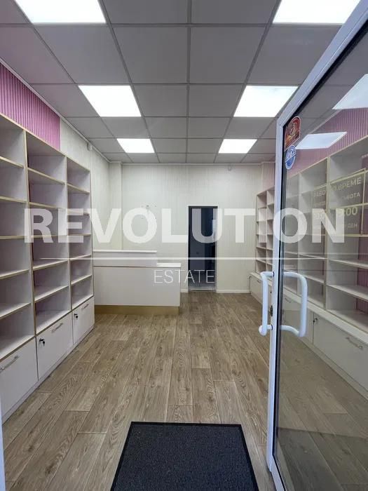 Дава се под наем Офис в Варна, Център - 70 кв.м за 700 € - Снимка #1