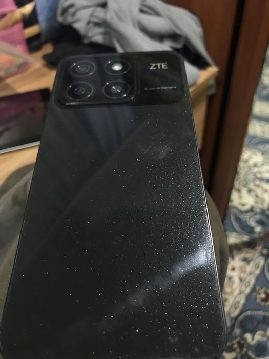 Продам телефон zte 2023