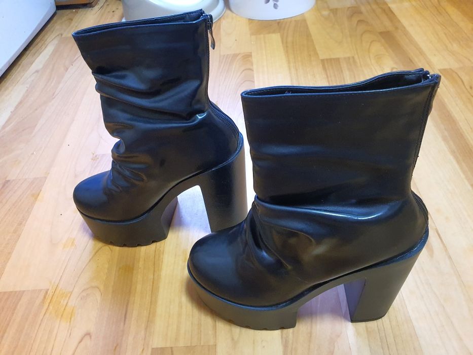 Женские ботильоны