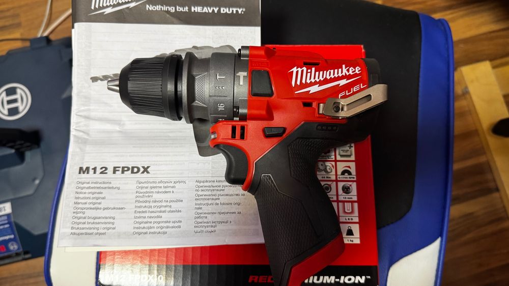 Комплект акум.инструменти с батерии Milwaukee M12 3г гаранция