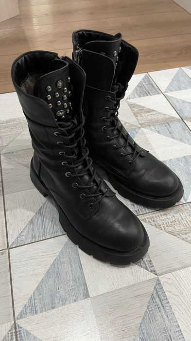 Сапоги осенние 36 размер